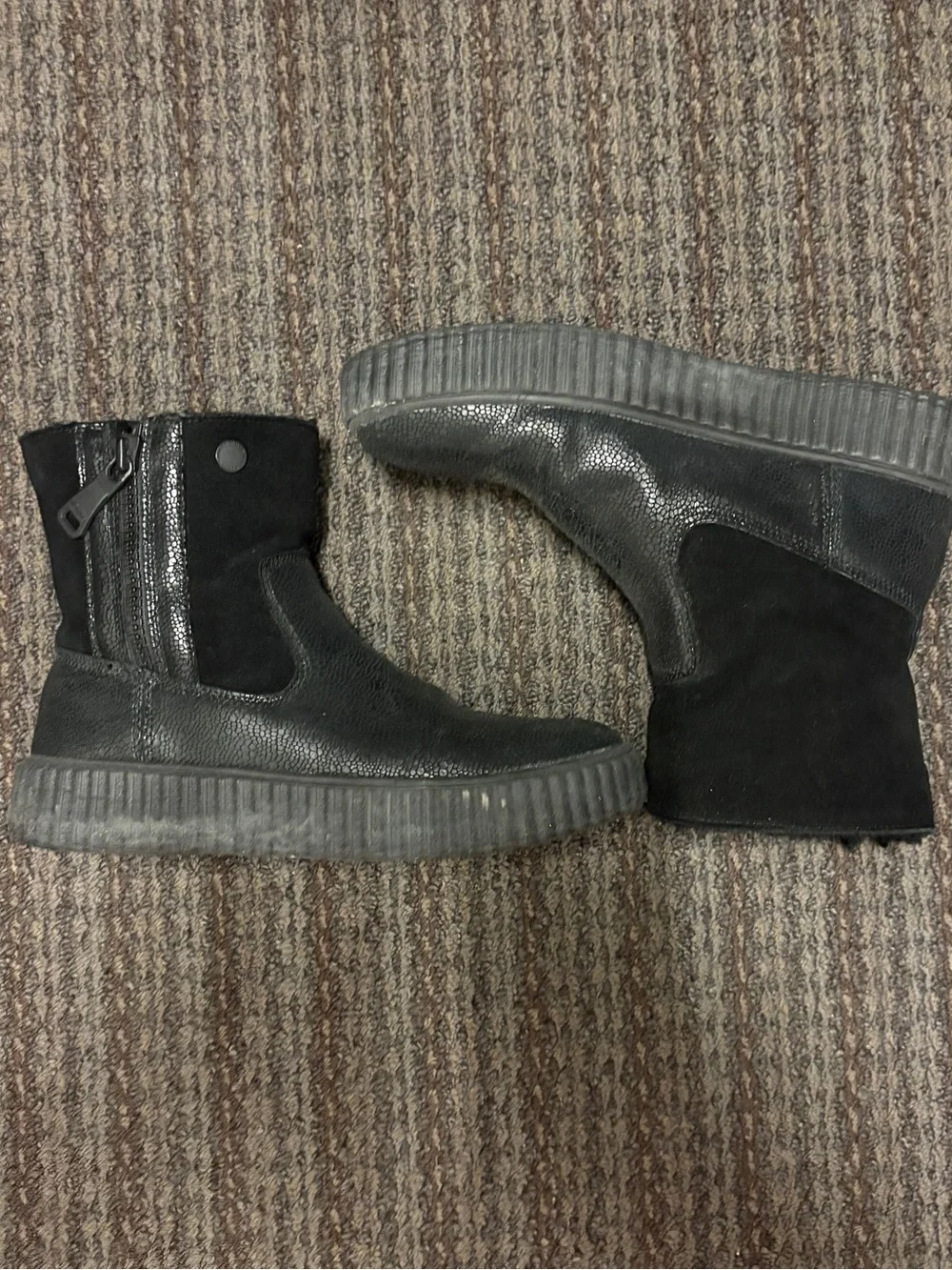 Pajar weatherproof leather